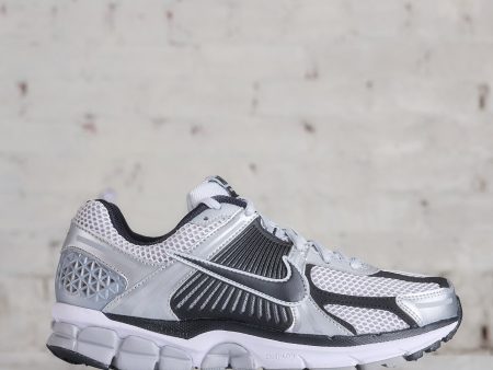 Nike Men s Zoom Vomero 5 Metallic Silver Black-Pure Platinum Online now