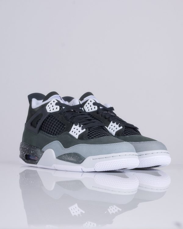 Nike Men s Air Jordan 4 Retro  Fear  Black White-Anthracite-Black Cheap