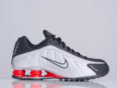 Nike Men s Shox R4 Black Metallic Silver-Max Orange Supply