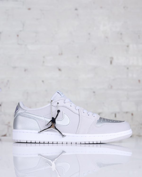 Nike Men s Air Jordan 1 Low OG  Silver  Neutral Grey Metallic Silver-White For Cheap